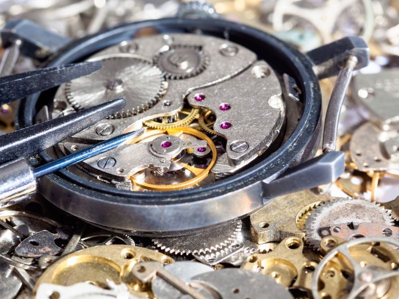 Il Laboratorio Valenti Parma ricambi originali orologi