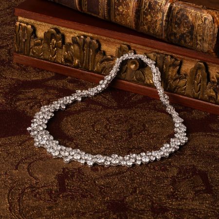 Damiani per Valenti negozi a Parma 05