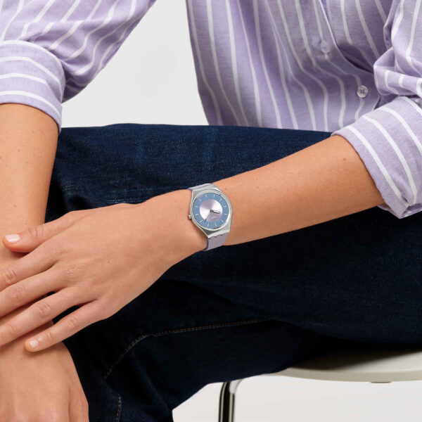 Swatch Essentials Lyrically Lavender 38mm - immagine 5